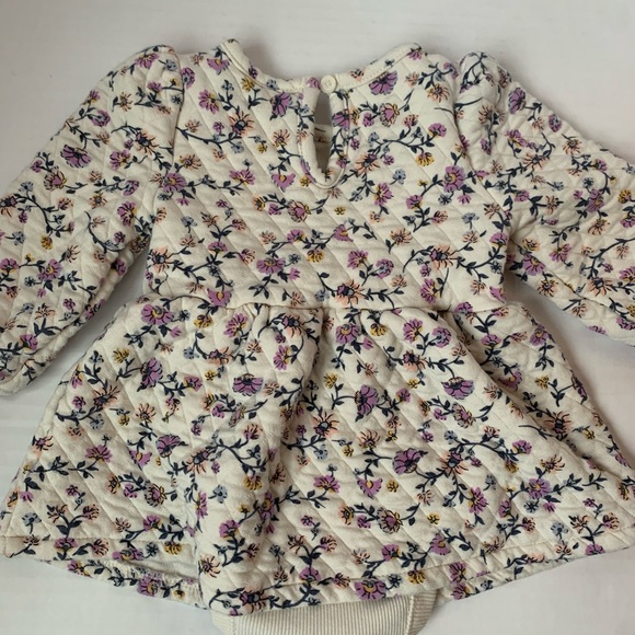 Baby Girls OLD NAVY Quilted Sweatshirt Onesie 3-6 mths. - Picture 5 of 6